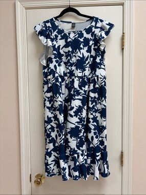 SHEIN Navy and White Floral Ruffle-Sleeve Casual Dress